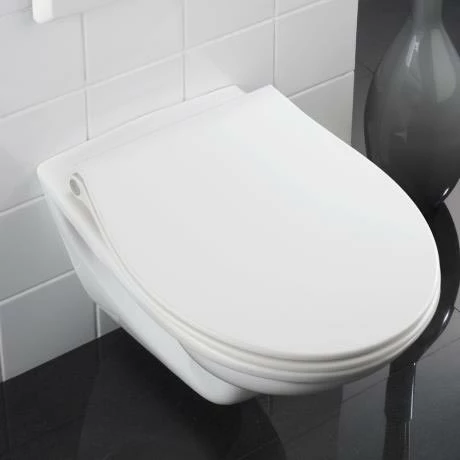 Wenko LED Night Light Soft-Close Toilet Seat - 21902100 6 Wenko LED Night Light Soft-Close Toilet Seat - 21902100 - Image 4